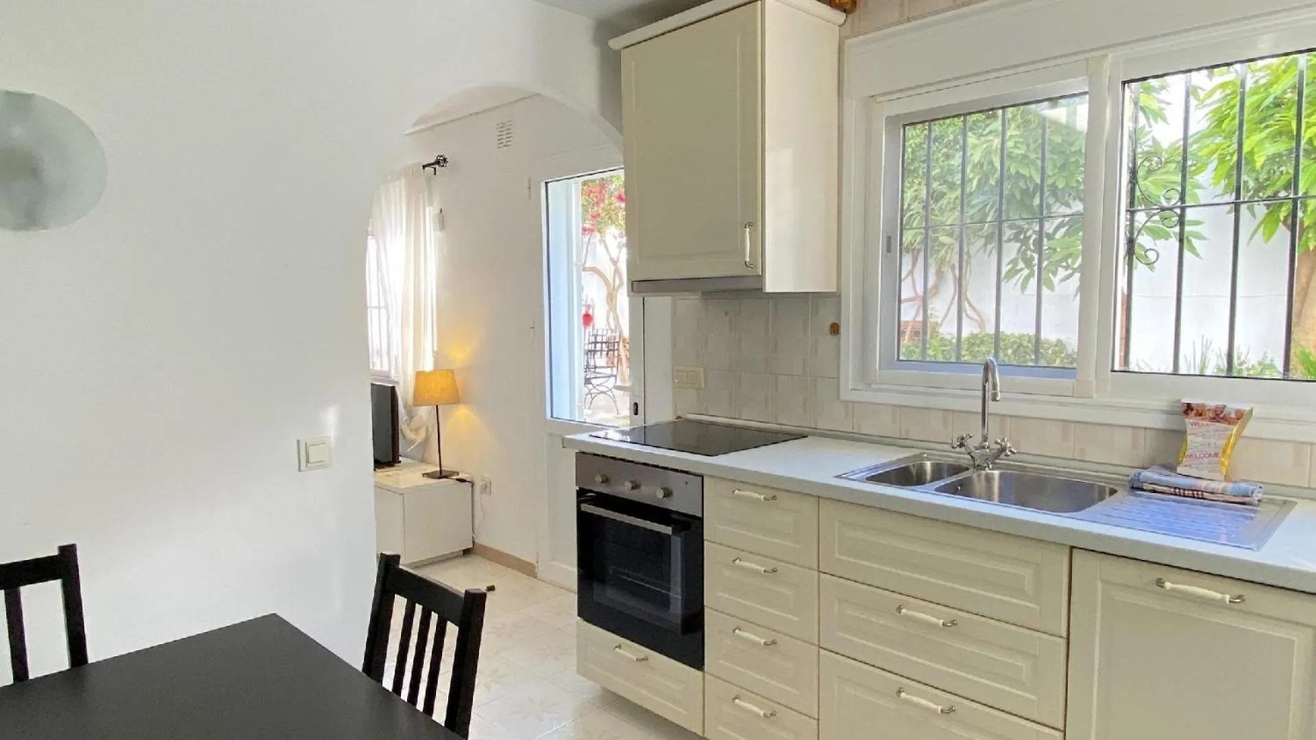 Ferienwohnung Fuer 3 Personen Ca 35 Qm In Nerja, Andalusien Costa Del Sol 0*, Nerja Spain